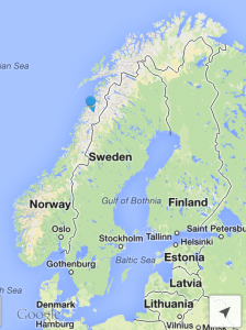 After around 900 km we reached Bodø. Nach etwa 900 km sind in in Bodø angekommen.